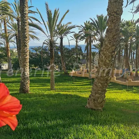 Marazul, Heated Pool, Terrace, Wifi Apartment *